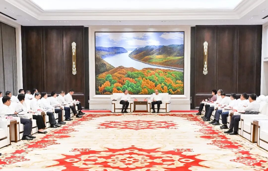 许勤梁惠玲会见中国能源建设集团有限公司党委书记、董事长倪真一行