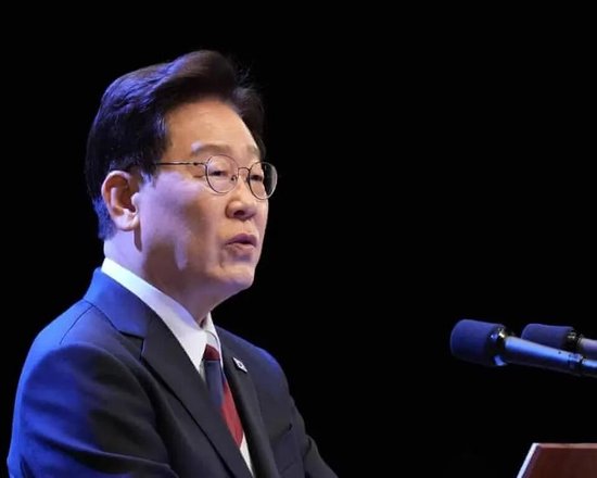 牛弹琴：一觉醒来，特朗普向朝韩发出强烈信号	，信息量很大